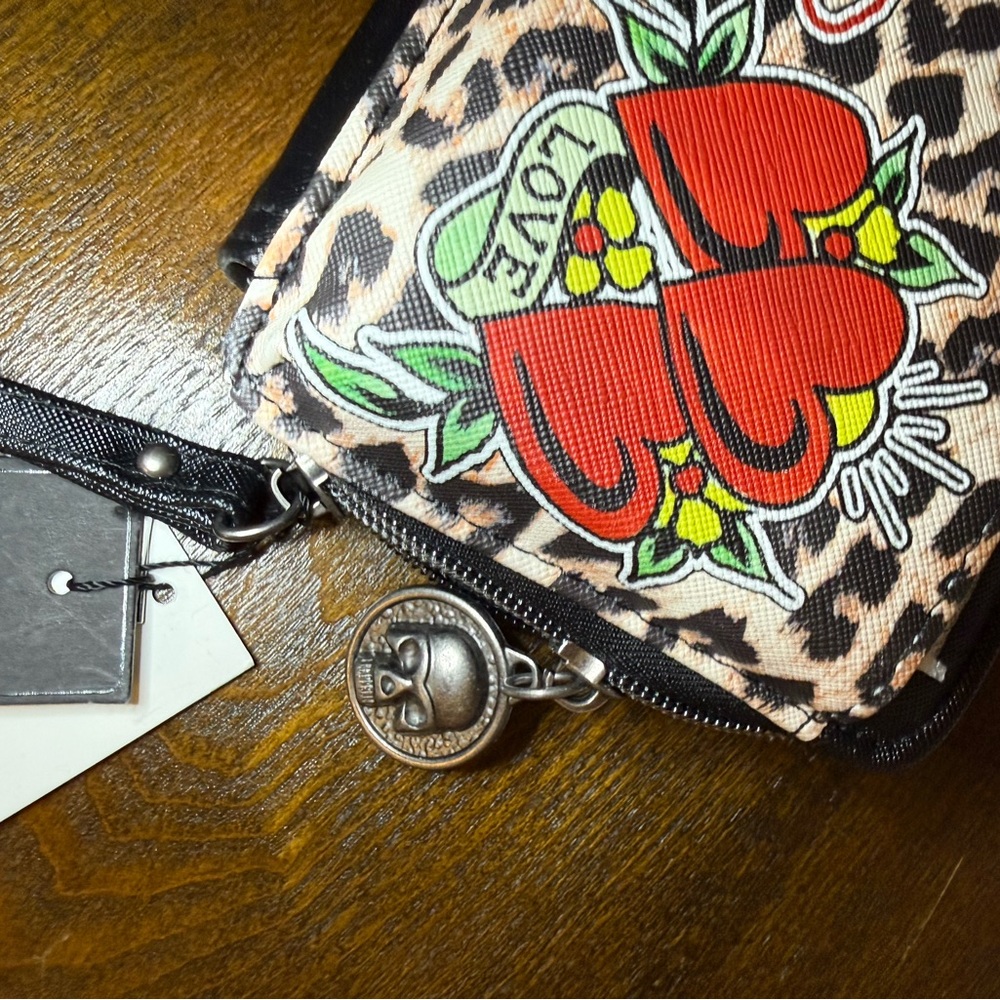 Ed Hardy Leopard and Heart Crossbody Bag - Picture 4 of 10